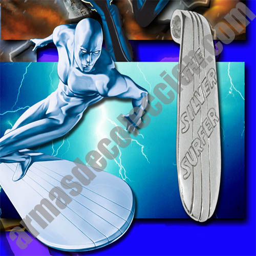 COLGANTE SILVER SURFER DE PLATA