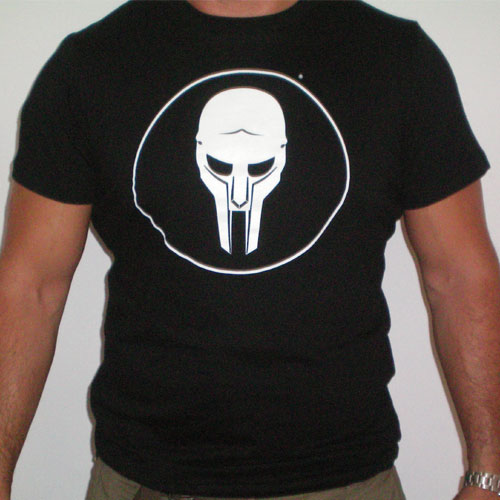 Camiseta ArmasDeCcoleccion en blanco y negro