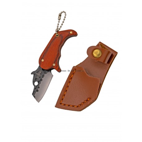 Cuchillo con hoja amartillada acero 420 y corte satinado, mango pakkawood y funda polipiel marrón